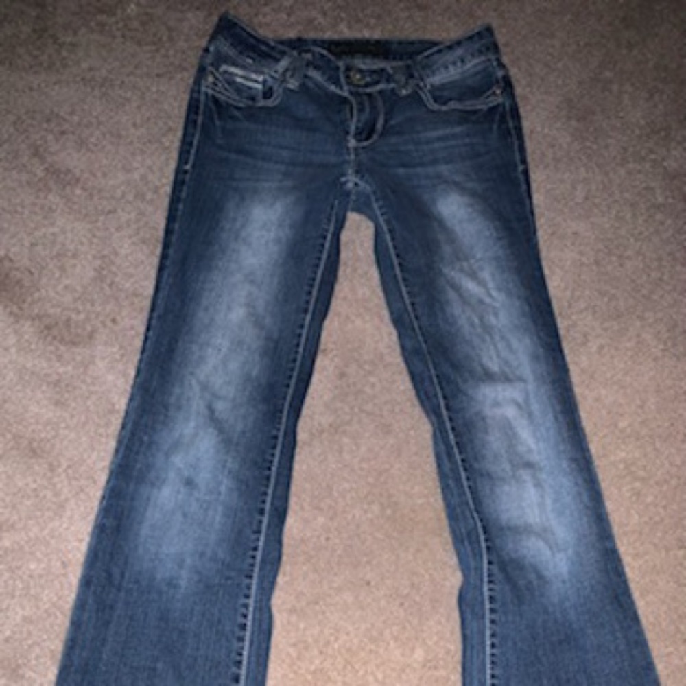 Rue 21//twenty one black// size 1/2 regular